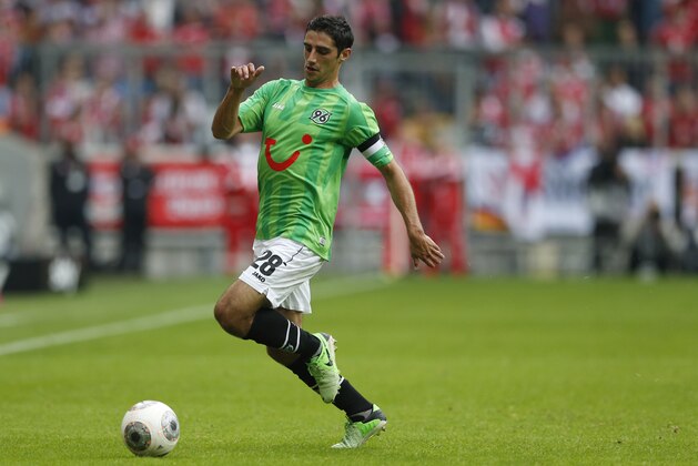 Hannover's Lars Stindl controls the ball during the German first division Bundesliga soccer match between FC Bayern Munich and Hannover 96, in Munich, southern Germany, Saturday, Sept. 14, 2013. (AP Photo/Matthias Schrader) Hannover's Lars Stindl controls the ball during the German first division Bundesliga soccer match between FC Bayern Munich and Hannover 96, in Munich, southern Germany, Saturday, Sept. 14, 2013. (AP Photo/Matthias Schrader)