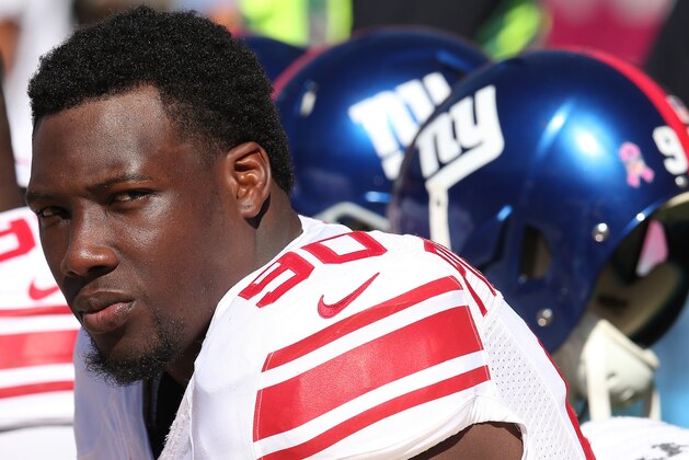 SAN FRANCISCO, CA - OCTOBER 14: Defensive end Jason Pierre-Paul #90 of the New York Giants on the bench in the game with the San Francisco 49ers at Candlestick Park on October 14, 2012 in San Francisco, California. (Photo by Stephen Dunn/Getty Images) SAN FRANCISCO, CA - OCTOBER 14: Defensive end Jason Pierre-Paul #90 of the New York Giants on the bench in the game with the San Francisco 49ers at Candlestick Park on October 14, 2012 in San Francisco, California. (Photo by Stephen Dunn/Getty Images)