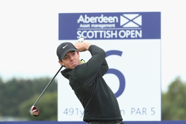 ABERDEEN, SCOTLAND - JULY 10:  Rory McIlroy of Northern Ireland hits his tee-shot on the sixth hole during the first round of the Aberdeen Asset Management Scottish Open at Royal Aberdeen on July 10, 2014 in Aberdeen, Scotland.  (Photo by Andrew Redington/Getty Images)