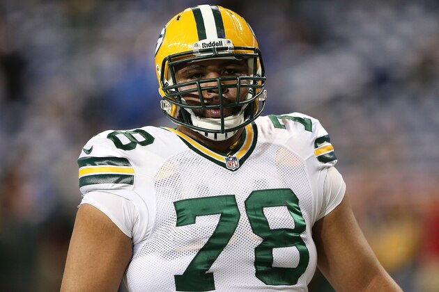 DETROIT, MI - NOVEMBER 28:  Derek Sherrod #78 of the Green Bay Packers wacthes the action during the third quarter of the game against the Detroit Lions at Ford Field on November 28, 2013 in Detroit, Michigan. The Lions defeated the Packers 40-10.  (Photo by Leon Halip/Getty Images)