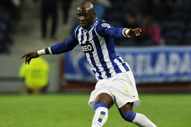 In this picture taken Sunday, Feb. 23, 2014 FC Porto's defender Eliaquim Mangala, from France, controls the ball against Estoril in a Portuguese League soccer match at the Dragao stadium, in Porto, Portugal. (AP Photo/Paulo Duarte)