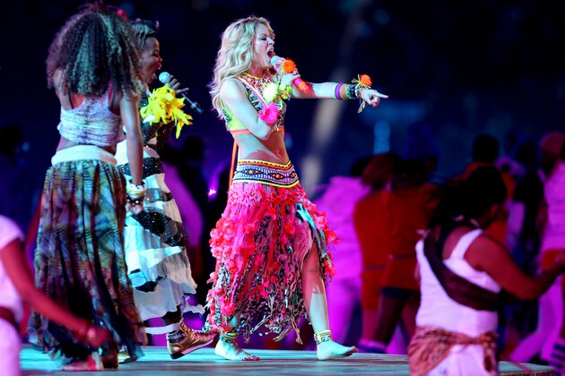 JOHANNESBURG, SOUTH AFRICA - JULY 11:  Singer Shakira performs 'Waka Waka (This Time for Africa)' with South African band Freshlyground during the Closing Cermony ahead of the 2010 FIFA World Cup South Africa Final match between Netherlands and Spain at Soccer City Stadium on July 11, 2010 in Johannesburg, South Africa.  (Photo by Clive Rose/Getty Images)
