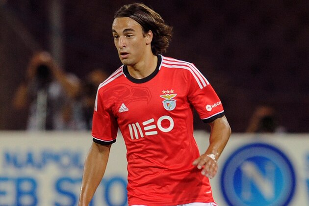NAPLES, ITALY - AUGUST 09:  Lazar Markovic of Benfca in action during the pre-season friendly match between SSC Napoli and SL Benfica at Stadio San Paolo on August 9, 2013 in Naples, Italy.  (Photo by Giuseppe Bellini/Getty Images)