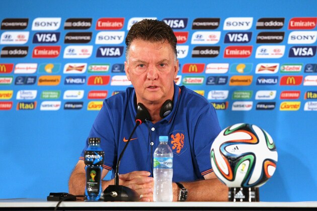 BRASILIA, BRAZIL - JULY 11: Head coach, Louis van Gaal speaks to the media during the Netherlands press conference prior to their 3rd Place Playoff match between the Netherlands and Brazil at the 2014 FIFA World Cup at the Estadio Nacional on July 11, 2014 in Brasilia. (Photo by Dean Mouhtaropoulos/Getty Images) BRASILIA, BRAZIL - JULY 11: Head coach, Louis van Gaal speaks to the media during the Netherlands press conference prior to their 3rd Place Playoff match between the Netherlands and Brazil at the 2014 FIFA World Cup at the Estadio Nacional on July 11, 2014 in Brasilia. (Photo by Dean Mouhtaropoulos/Getty Images)