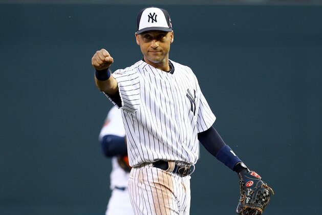 MINNEAPOLIS, MN - JULY 15:  American League All-Star Derek Jeter #2 of the New York Yankees acknowledges the crowd after being pulled in the fourth inning during the 85th MLB All-Star Game at Target Field on July 15, 2014 in Minneapolis, Minnesota.  (Photo by Elsa/Getty Images)