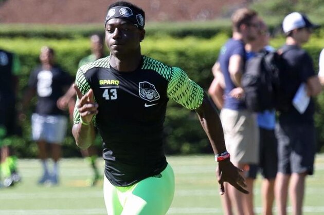 Tarvarus McFadden, a 247Sports 5-star cornerback, is one of the top prospects that FSU is pursuing.