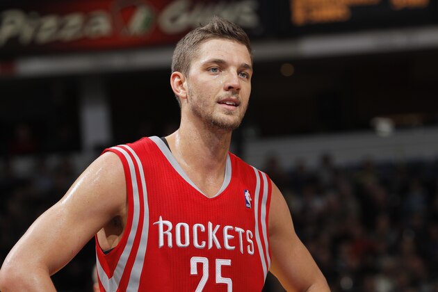 SACRAMENTO, CA - DECEMBER 15: Chandler Parsons #25 of the Houston Rockets in a game against the Sacramento Kings on December 15, 2013 at Sleep Train Arena in Sacramento, California. NOTE TO USER: User expressly acknowledges and agrees that, by downloading and or using this photograph, User is consenting to the terms and conditions of the Getty Images Agreement. Mandatory Copyright Notice: Copyright 2013 NBAE (Photo by Rocky Widner/NBAE via Getty Images)