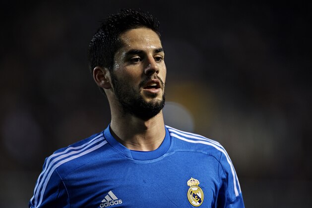 VALENCIA, SPAIN - DECEMBER 22: Isco of Real Madrid looks on during the La Liga match between Valencia CF and Real Madrid CF at Estadio Mestalla on December 22, 2013 in Valencia, Spain.  (Photo by Manuel Queimadelos Alonso/Getty Images)