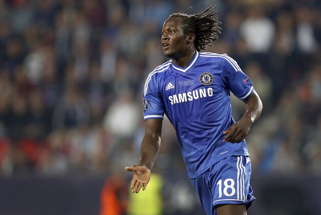 Chelsea's Romelu Lukaku gestures during the soccer Super Cup final between Champions League winner Bayern Munich and Europa League winner Chelsea FC at the Eden Stadium in Prague Friday, Aug. 30, 2013. (AP Photo/Michael Sohn) Chelsea's Romelu Lukaku gestures during the soccer Super Cup final between Champions League winner Bayern Munich and Europa League winner Chelsea FC at the Eden Stadium in Prague Friday, Aug. 30, 2013. (AP Photo/Michael Sohn)