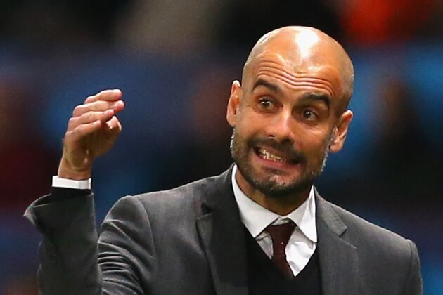 MANCHESTER, ENGLAND - APRIL 01:  Pep Guardiola head coach of Bayern Muenchen gives intructions during the UEFA Champions League Quarter Final first leg match between Manchester United and FC Bayern Muenchen at Old Trafford on April 1, 2014 in Manchester, England.  (Photo by Alex Livesey/Getty Images)