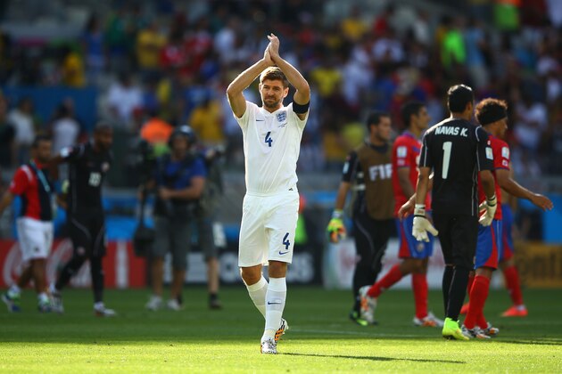 BELO HORIZONTE, BRAZIL - JUNE 24:  Steven Gerrard of England acknowledges the fans after a 0-0 draw during the 2014 FIFA World Cup Brazil Group D match between Costa Rica and England at Estadio Mineirao on June 24, 2014 in Belo Horizonte, Brazil.  (Photo by Richard Heathcote/Getty Images)