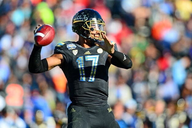 Dec 31, 2013; El Paso, TX, USA; UCLA Bruins quarterback Brett Hundley (17) during the game against the Virginia Tech Hokies in the 2013 Sun Bowl at Sun Bowl Stadium. UCLA defeated Virginia Tech 42-12. Mandatory Credit: Andrew Weber-USA TODAY Sports