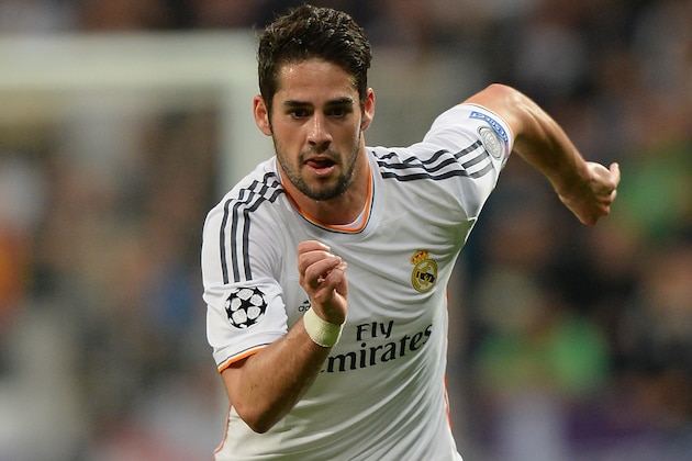 MADRID, SPAIN - APRIL 23:  Isco of Real Madrid in action during the UEFA Champions League semi-final first leg match between Real Madrid and FC Bayern Muenchen at the Estadio Santiago Bernabeu on April 23, 2014 in Madrid, Spain.  (Photo by Mike Hewitt/Getty Images)