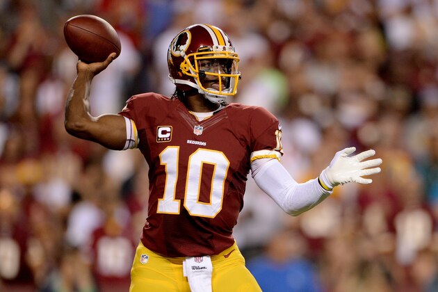 LANDOVER, MD - SEPTEMBER 09:  Quarterback Robert Griffin III #10 of the Washington Redskins looks to pass in the first quarter agianst the Philadelphia Eagles at FedExField on September 9, 2013 in Landover, Maryland.  (Photo by Patrick Smith/Getty Images)