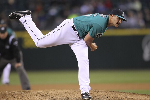 SEATTLE, WA - JUNE 08:  Relief pitcher Stephen Pryor #46 of the Seattle Mariners pitches against the Los Angeles Dodgers at Safeco Field on June 8, 2012 in Seattle, Washington. (Photo by Otto Greule Jr/Getty Images)