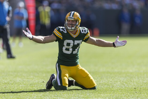 GREEN BAY, WI - OCTOBER 6:  Jordy Nelson #87 of the Green Bay Packers reacts to being interfered with against the Detroit Lions defense at Lambeau Field on October 6, 2013 in Green Bay, Wisconsin.  (Photo Tom Lynn /Getty Images)