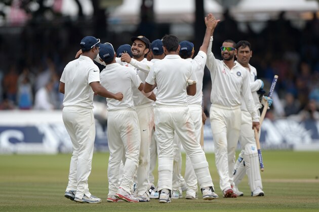 LONDON, ENGLAND - JULY 21:  India celebrate winning the 2nd Investec Test match between England and India at Lord's Cricket Ground on July 21, 2014 in London, United Kingdom.  (Photo by Gareth Copley/Getty Images)