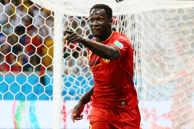 SALVADOR, BRAZIL - JULY 01:  Romelu Lukaku of Belgium celebrates scoring his team's second goal in extra time during the 2014 FIFA World Cup Brazil Round of 16 match between Belgium and the United States at Arena Fonte Nova on July 1, 2014 in Salvador, Brazil.  (Photo by Kevin C. Cox/Getty Images)