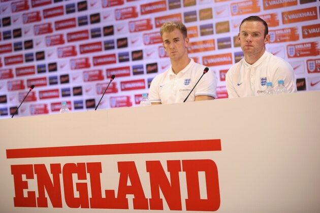 RIO DE JANEIRO, BRAZIL - JUNE 21: Joe Hart and Wayne Rooney face the media in a press conference after an England training session at the Urca Military Base on June 21, 2014 in Rio de Janeiro, Brazil. (Photo by Richard Heathcote/Getty Images) RIO DE JANEIRO, BRAZIL - JUNE 21: Joe Hart and Wayne Rooney face the media in a press conference after an England training session at the Urca Military Base on June 21, 2014 in Rio de Janeiro, Brazil. (Photo by Richard Heathcote/Getty Images)