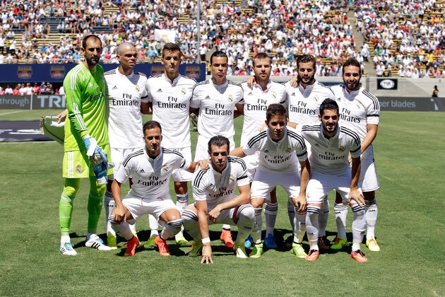 BERKELEY, CA - JULY 26:  Real Madrid poses for a team photo before their game against FC Internazionale in the International Champions Cup 2014 at California Memorial Stadium on July 26, 2014 in Berkeley, California.  (Photo by Ezra Shaw/Getty Images)