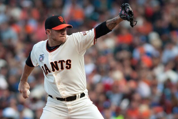 Jul 27, 2014; San Francisco, CA, USA; San Francisco Giants starting pitcher Jake Peavy (43) throws a pitch against the Los Angeles Dodgers during the fourth inning at AT&T Park. Mandatory Credit: Ed Szczepanski-USA TODAY Sports
