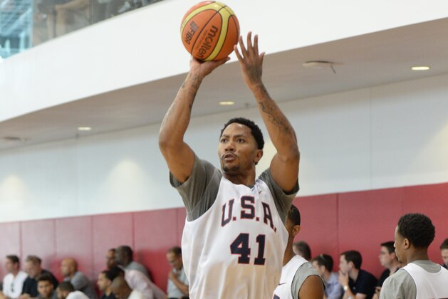 LAS VEGAS, NV - JULY 28: Derrick Rose #41 of the USA Basketball Men's National Team shoots during practice at the Mendenhall Center at the University of Nevada, Las Vegas on July 28, 2014 in Las Vegas, Nevada. NOTE TO USER: User expressly acknowledges and agrees that, by downloading and/or using this photograph, user is consenting to the terms and conditions of the Getty Images License Agreement.  Mandatory Copyright Notice: Copyright 2014 NBAE (Photo by Andrew D. Bernstein/NBAE via Getty Images)