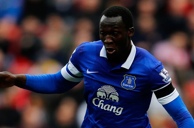SUNDERLAND, ENGLAND - APRIL 12: Romelu Lukaku of Everton in action during the Barclays Premier League match between Sunderland and Everton at the Stadium of Light on April 12, 2014 in Sunderland, England. (Photo by Paul Thomas/Getty Images)
