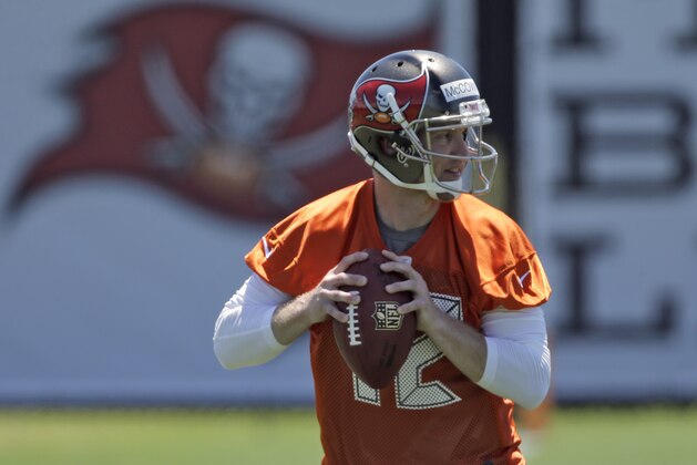 Tampa Bay Buccaneers quarterback Josh McCown during a voluntary minicamp NFL football practice Wednesday, April 23, 2014, in Tampa, Fla. (AP Photo/Chris O'Meara)