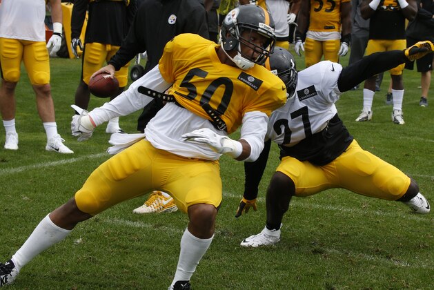 Pittsburgh Steelers outside linebacker Ryan Shazier (50) during practice at NFL football training camp in Latrobe, Pa., on Monday, July 28, 2014 . (AP Photo/Keith Srakocic)