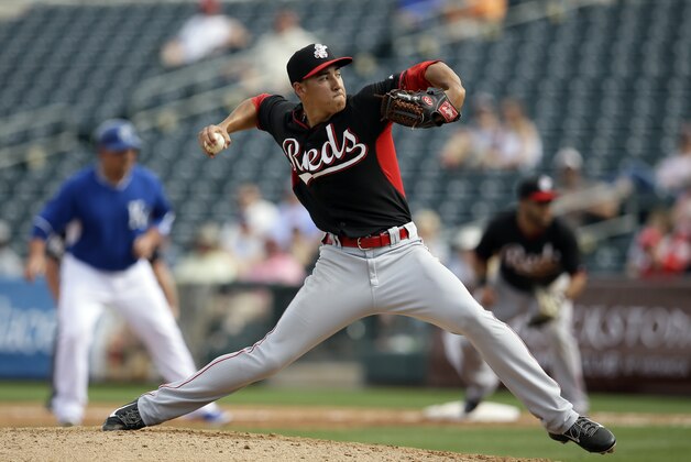 Cincinnati Reds' Robert Stephenson delivers to the Kansas City Royals in the fifth inning of a spring training baseball game, Tuesday, March 4, 2014, in Surprise, Ariz. (AP Photo/Tony Gutierrez) Cincinnati Reds' Robert Stephenson delivers to the Kansas City Royals in the fifth inning of a spring training baseball game, Tuesday, March 4, 2014, in Surprise, Ariz. (AP Photo/Tony Gutierrez)