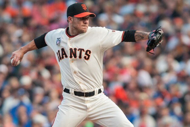 Jul 27, 2014; San Francisco, CA, USA; San Francisco Giants starting pitcher Jake Peavy (43) throws a pitch against the Los Angeles Dodgers during the fourth inning at AT&T Park. Mandatory Credit: Ed Szczepanski-USA TODAY Sports