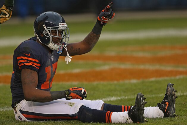 CHICAGO, IL - DECEMBER 16:  Alshon Jeffery #17 of the Chicago Bears reacts after an interference penalty against the Green Bay Packers at Soldier Field on December 16, 2012 in Chicago, Illinois. The Packers defeated the Bears 21-13.  (Photo by Jonathan Daniel/Getty Images)