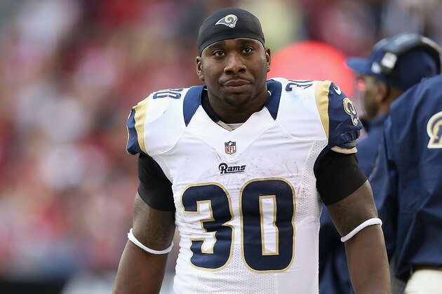 GLENDALE, AZ - DECEMBER 08:  Running back Zac Stacy #30 of the St. Louis Rams during the NFL game against the Arizona Cardinals at the University of Phoenix Stadium on December 8, 2013 in Glendale, Arizona.  The Cardinals defeated the Rams 30-10.  (Photo by Christian Petersen/Getty Images)