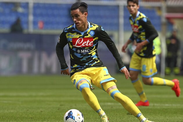 GENOA, ITALY - MAY 11:  Jose Maria Callejon of SSC Napoli in action during the Serie A match between UC Sampdoria and SSC Napoli at Stadio Luigi Ferraris on May 11, 2014 in Genoa, Italy.  (Photo by Marco Luzzani/Getty Images)