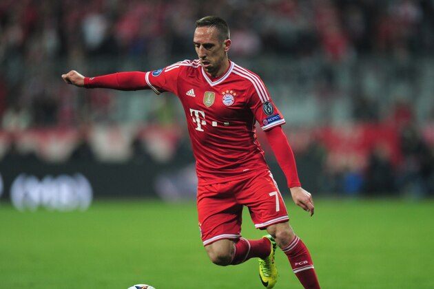 MUNICH, GERMANY - APRIL 09:  Franck Ribery of FC Bayern Muenchen in action during the UEFA Champions League Quarter Final second leg match between FC Bayern Muenchen and Manchester United at Allianz Arena on April 9, 2014 in Munich, Germany.  (Photo by Shaun Botterill/Getty Images)