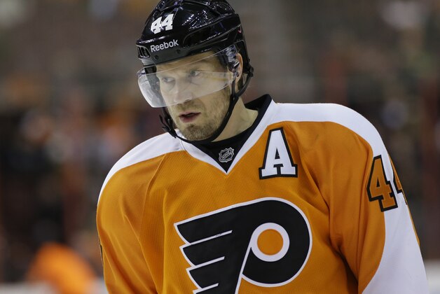 Philadelphia Flyers' Kimmo Timonen during an NHL hockey game against the Montreal Canadiens, Thursday, Dec. 12, 2013, in Philadelphia. (AP Photo/Matt Slocum)