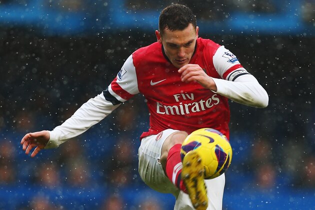 LONDON, ENGLAND - JANUARY 20:  Thomas Vermaelen of Arsenal in action during the Barclays Premier League match between Chelsea and Arsenal at Stamford Bridge on January 20, 2013 in London, England.  (Photo by Clive Rose/Getty Images)