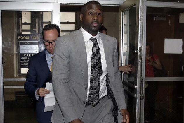 Dallas Mavericks basketball player Raymond Felton leaves Manhattan state Supreme Court after sentencing,  Wednesday, July 23, 2014. Felton pleaded guilty to attempted criminal possession of a weapon and criminal possession of a firearm. He admitted he knowingly had a large-capacity ammunition magazine and a pistol without a license. He was immediately sentenced to 500 hours of community service and ordered to pay a $5,000 fine. (AP Photo)