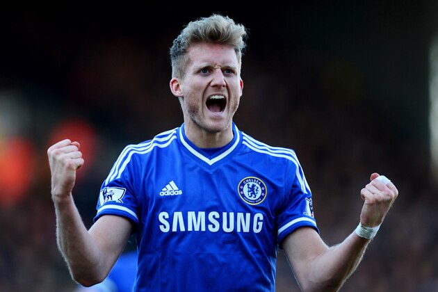 LONDON, ENGLAND - MARCH 01:  Andre Schurrle of Chelsea celebrates as he scores their second goal during the Barclays Premier League match between Fulham and Chelsea at Craven Cottage on March 1, 2014 in London, England.  (Photo by Jamie McDonald/Getty Images)