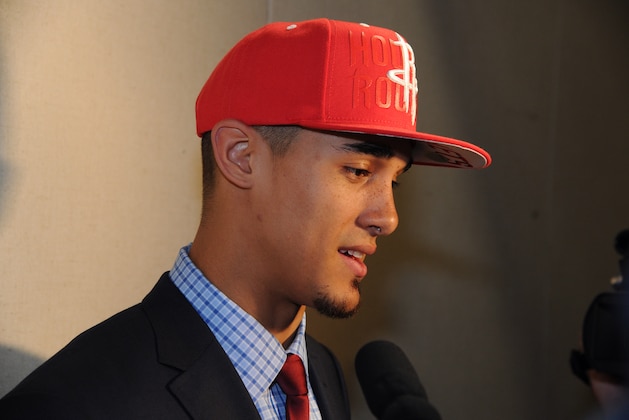 HOUSTON - June 30:  Nick Johnson #3 of the Houston Rockets speaks to the media in a press conference after being drafted in Houston, Texas. NOTE TO USER: User expressly acknowledges and agrees that, by downloading and or using this photograph, User is consenting to the terms and conditions of the Getty Images License Agreement. Mandatory Copyright Notice: Copyright 2014 NBAE (Photo by Bill Baptist/NBAE via Getty Images)