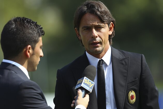 MILAN, ITALY - SEPTEMBER 09:  New coach of AC Milan juvenile Filippo Inzaghi before the juvenile match between AC Milan and Bologna FC on September 9, 2012 in Milan, Italy.  (Photo by Marco Luzzani/Getty Images)