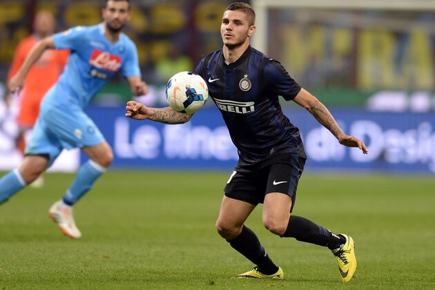 MILAN, ITALY - APRIL 26:  Mauro Icardi of FC Inter Milan in action during the Serie A match between FC Internazionale Milano and SSC Napoli at San Siro Stadium on April 26, 2014 in Milan, Italy.  (Photo by Claudio Villa/Getty Images)