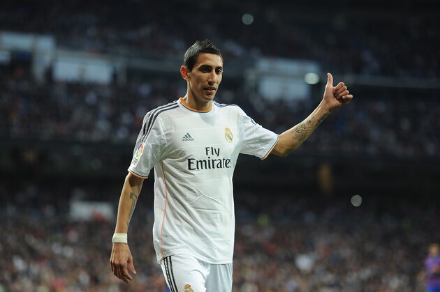 MADRID, SPAIN - MARCH 09:  Angel Di Maria of Real Madrid CF reacts during the La Liga match between Real Madrid CF and Levante UD at Santiago Bernabeu stadium on March 9, 2014 in Madrid, Spain.  (Photo by Denis Doyle/Getty Images)