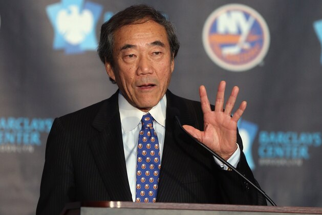 NEW YORK, NY - OCTOBER 24:  New York Islanders owner Charles Wang announces the team's move to the Barclay Center in 2015 at a press conference at the Barclays Center on October 24, 2012 in the Brooklyn borough of New York City.  (Photo by Bruce Bennett/Getty Images)