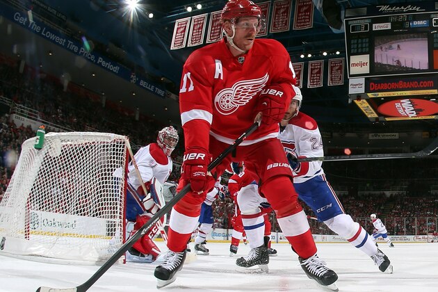 DETROIT, MI - MARCH 27: Daniel Alfredsson #11 of the Detroit Red Wings follows the play against the Montreal Canadiens during an NHL game on March 27, 2014 at Joe Louis Arena in Detroit, Michigan. Montreal defeated Detroit 5-4 (Photo by Dave Reginek/NHLI via Getty Images)