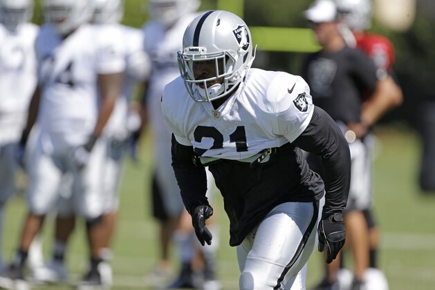 Oakland Raiders running back Maurice Jones-Drew during their NFL football training camp Sunday, July 27, 2014, in Napa, Calif. (AP Photo/Eric Risberg)