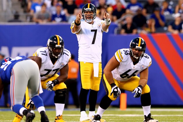 EAST RUTHERFORD, NJ - AUGUST 09:  Quarterback Ben Roethlisberger #7 of the Pittsburgh Steelers calls a play against the New York Giants during a preseason game at MetLife Stadium on August 9, 2014 in East Rutherford, New Jersey.  (Photo by Elsa/Getty Images)