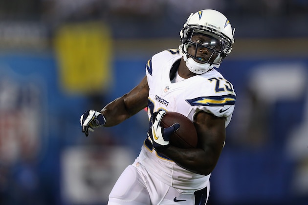 SAN DIEGO, CA - SEPTEMBER 09: Running back Ronnie Brown #23 of the San Diego Chargers carries the ball against the Houston Texans at Qualcomm Stadium on September 9, 2013 in San Diego, California. (Photo by Jeff Gross/Getty Images) SAN DIEGO, CA - SEPTEMBER 09: Running back Ronnie Brown #23 of the San Diego Chargers carries the ball against the Houston Texans at Qualcomm Stadium on September 9, 2013 in San Diego, California. (Photo by Jeff Gross/Getty Images)
