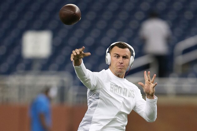DETROIT, MI - AUGUST 09:  Johnny Manziel #2 of the Cleveland Browns warms up prior to the start of the preseason game against the Detroit Lions at Ford Field on August 9, 2014 in Detroit, Michigan. The Lions defeated the Browns 13-12 in a preseason game.  (Photo by Leon Halip/Getty Images)