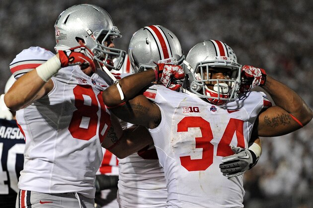 STATE COLLEGE, PA - OCTOBER 27: Running back Carlos Hyde #34 of the Ohio State Buckeyes celebrates his second quarter touchdown against the Penn State Nittany Lions at Beaver Stadium on October 27, 2012 in State College, Pennsylvania. (Photo by Patrick Smith/Getty Images)